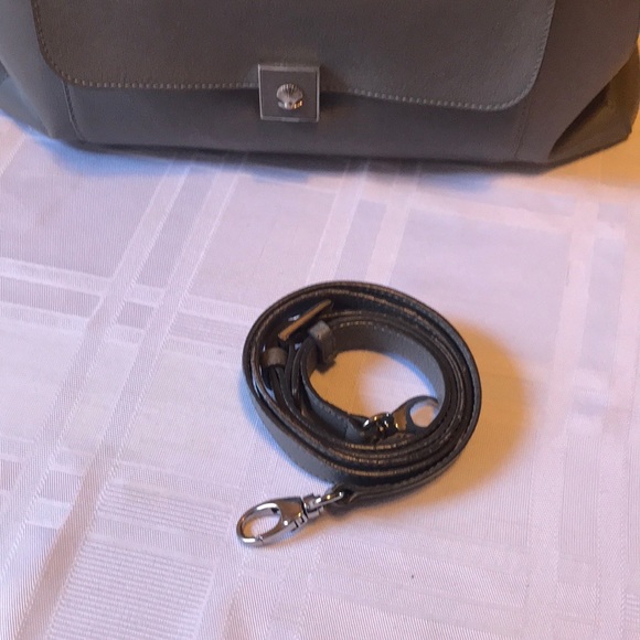 MODALU LONDON Verity Large Tote in Simple Grey - Picture 8 of 10